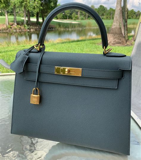 Hermès Kelly 28 Epsom Vert Amande 